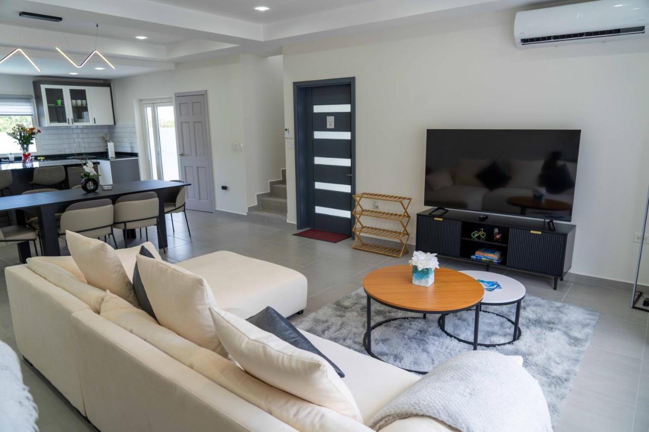 Spacious 3Br Home With Own Private Cozy Pool Koolbaai 外观 照片