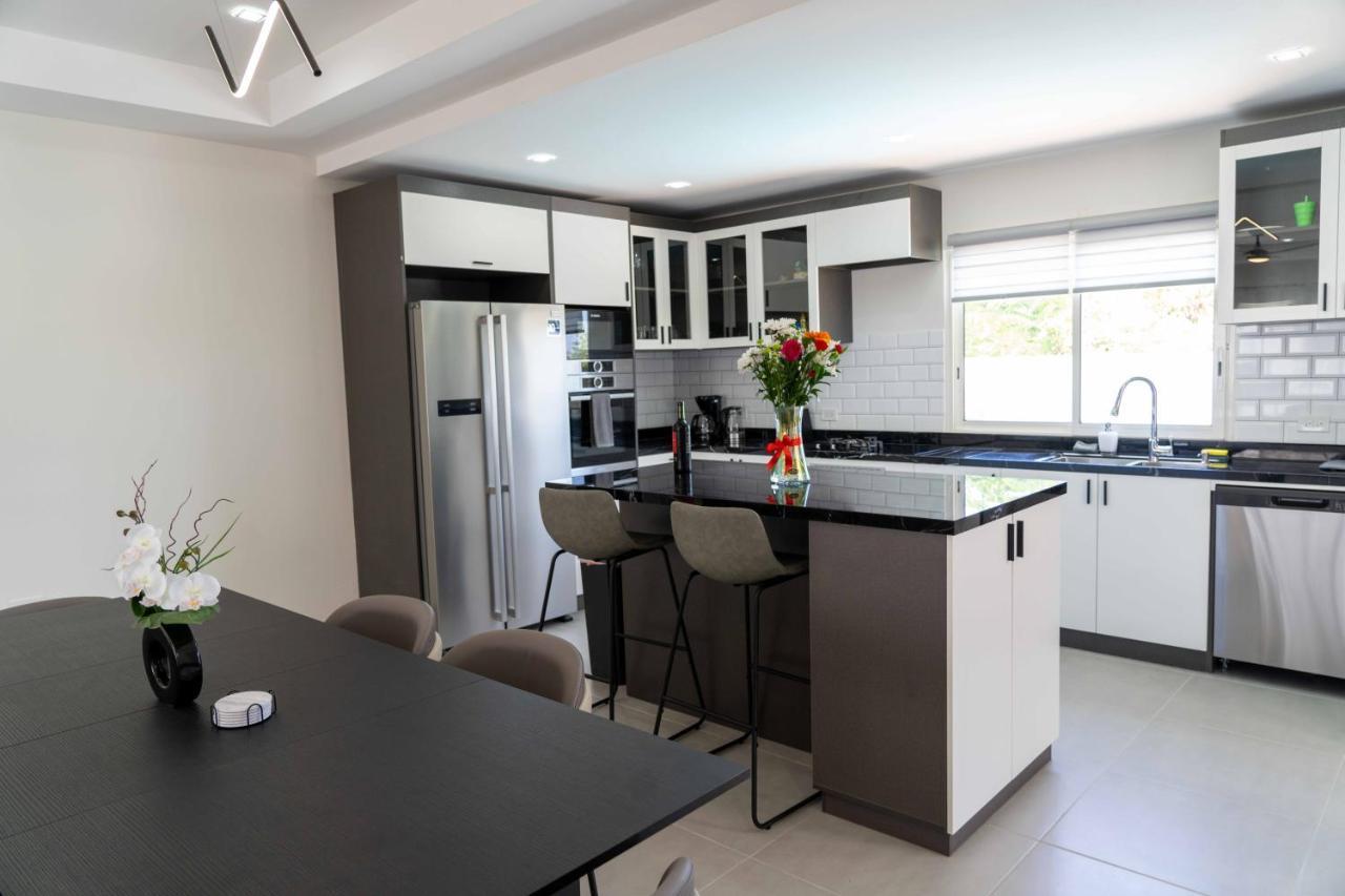 Spacious 3Br Home With Own Private Cozy Pool Koolbaai 外观 照片